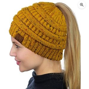 C.CWomen’s messy bun beanie mustard yellow